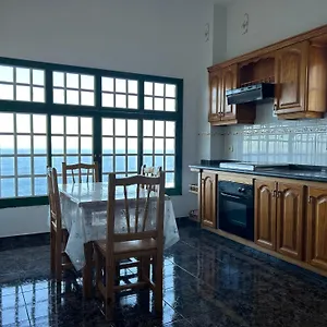 https://vivienda-pozo-de-las-calcosas.in-canary-islands.com